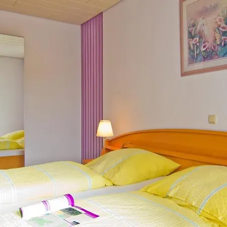 Ferienwohnung Nisius Geisfeld  Zimmer foto